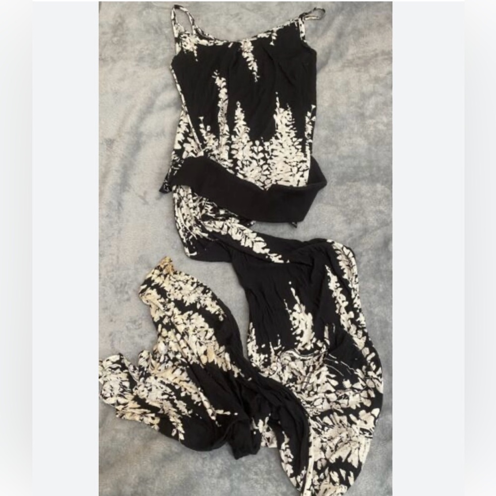 L.A.M.B (Gwen Stefani) Most Beautiful, Softest, Unique Top with Train at Back.